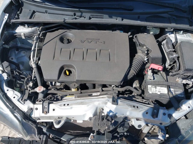 5YFBURHE1JP817437 Toyota COROLLA SE