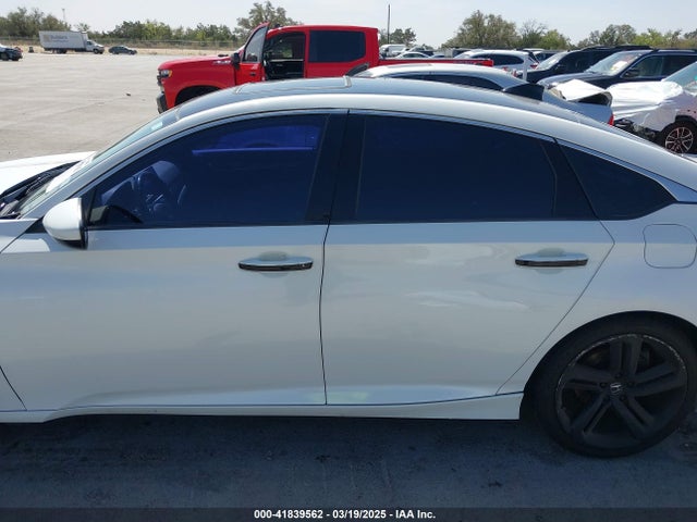 1HGCV1F35JA235643 Honda Accord Sport