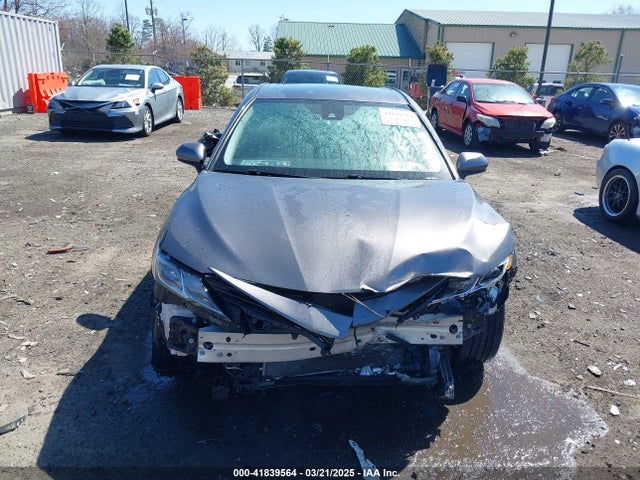 4T1C11AK5MU563426 Toyota CAMRY LE