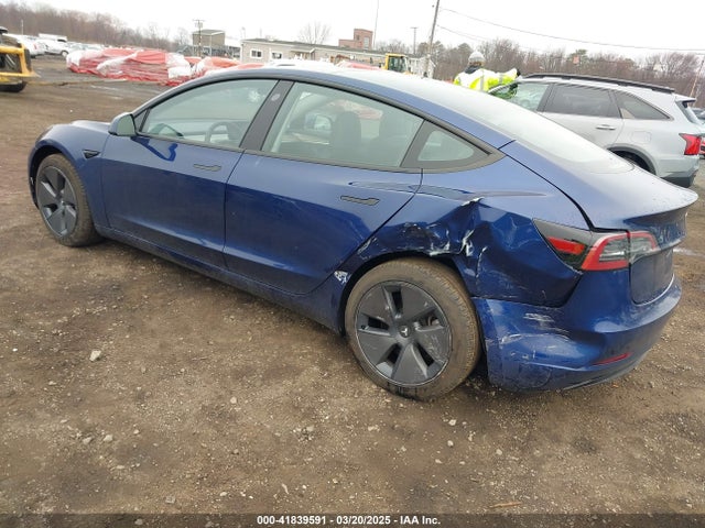 2023 TESLA MODEL 3 5YJ3E1EA1PF664311 Photo 2