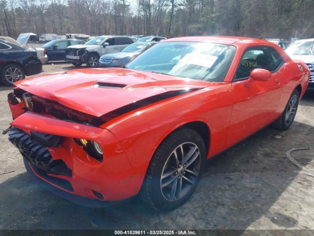 2C3CDZGG8KH684646 Dodge Challenger Sxt Awd