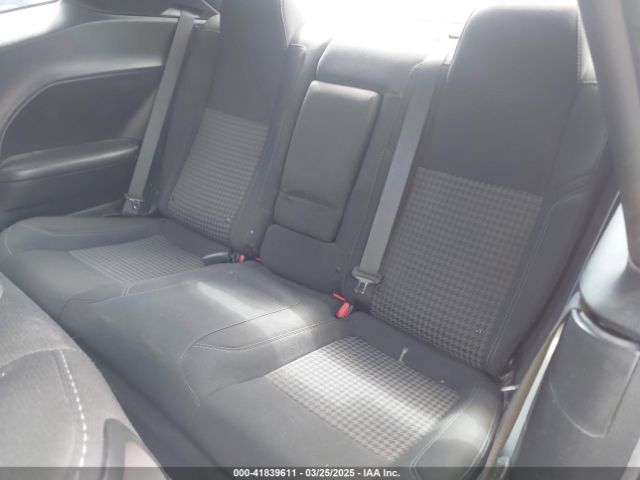 2C3CDZGG8KH684646 Dodge Challenger Sxt Awd