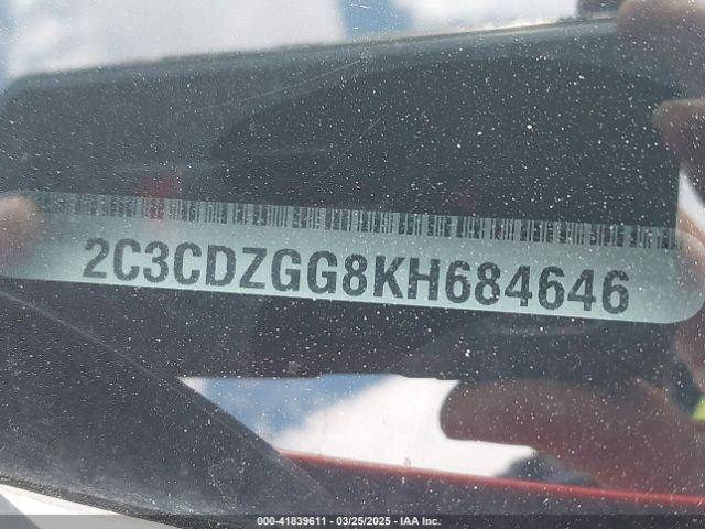 2C3CDZGG8KH684646 Dodge Challenger Sxt Awd