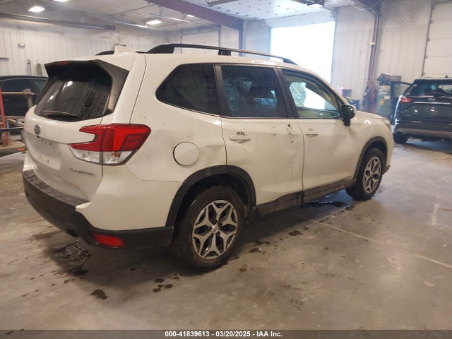 JF2SKAJCXMH496788 Subaru Forester Premium