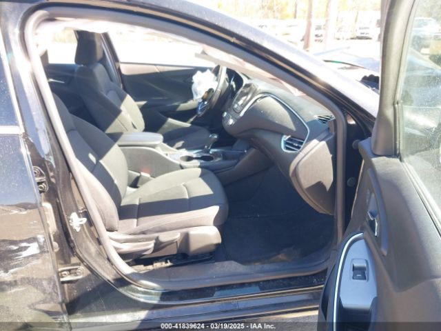 1G1ZD5ST3JF260870 Chevrolet MALIBU LT