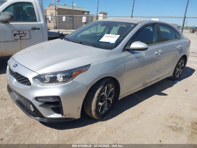 3KPF24AD3KE132161 KIA Forte Lxs