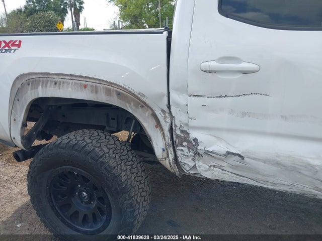 5TFCZ5AN1HX116806 Toyota Tacoma Trd Sport