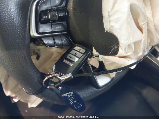 1HGCV1F12KA135001 Honda ACCORD LX