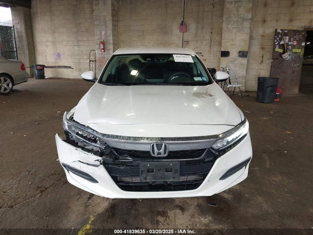 1HGCV1F12KA135001 Honda ACCORD LX
