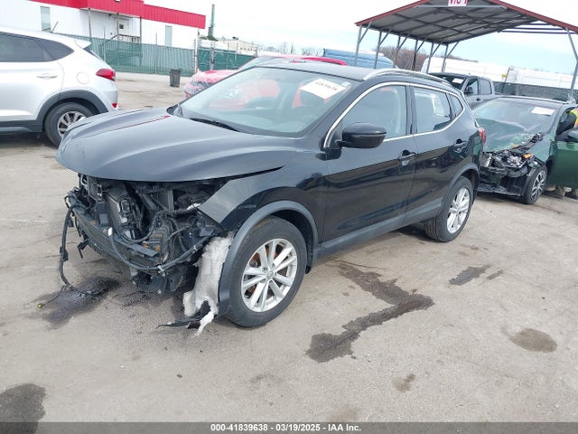 JN1BJ1CR6JW281776 Nissan Rogue Sport Sv