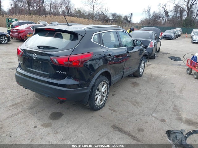 JN1BJ1CR6JW281776 Nissan Rogue Sport Sv