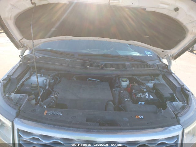 Ford Explorer Platinum 2017 1FM5K8HT9HGA78465 Image 10