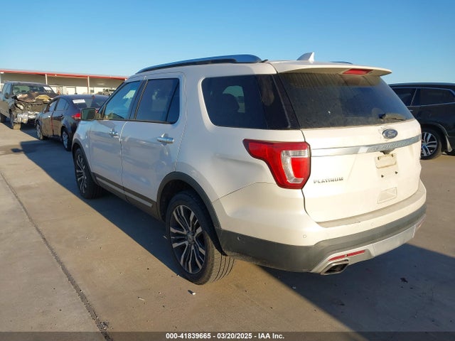 Ford Explorer Platinum 2017 1FM5K8HT9HGA78465 Image 3