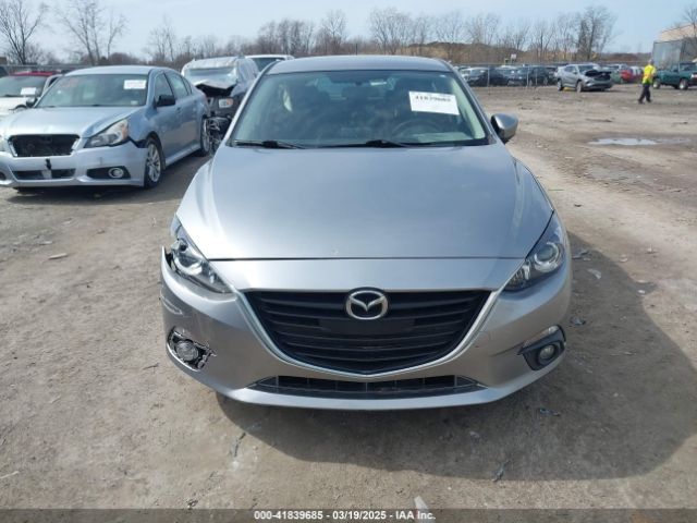 3MZBM1L77FM138326 Mazda Mazda3 I Touring