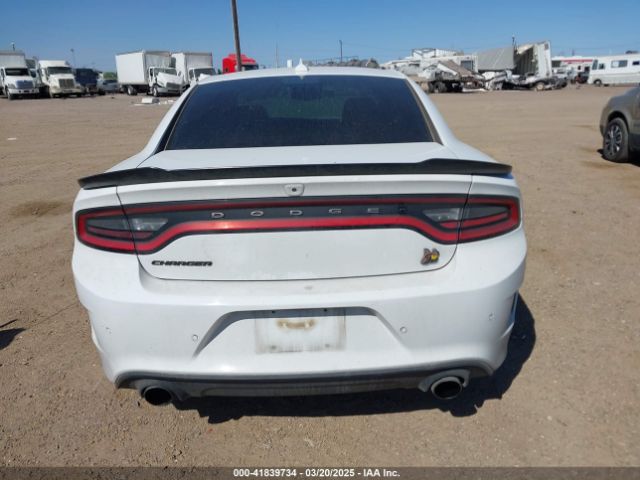 2C3CDXGJ8JH323139 Dodge Charger R/t Scat Pack Rwd