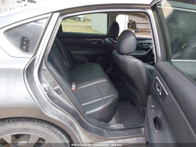 1N4AL3AP5JC141046 Nissan 2018