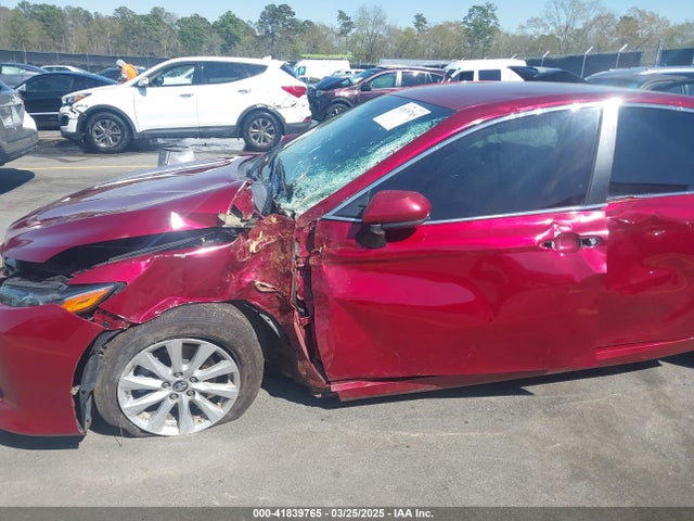 4T1B11HK4JU584846 Toyota CAMRY LE
