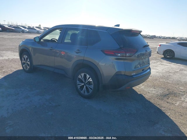 5N1BT3BA9NC715254 Nissan Rogue Sv Fwd