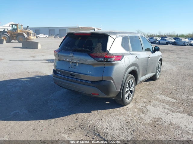 5N1BT3BA9NC715254 Nissan Rogue Sv Fwd
