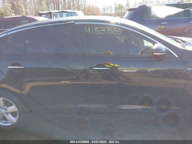 5XXGM4A71EG270298 KIA Optima Lx