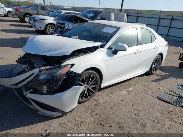 4T1G11AK8NU001281 Toyota CAMRY SE