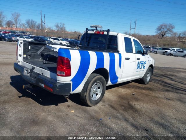 1C6RR6FG5NS229670 RAM 1500 Classic Tradesman  4x2 6'4 Box