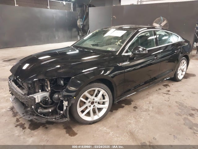 2024 AUDI A5 SPORTBACK WAUDACF52RA017082 Photo 1