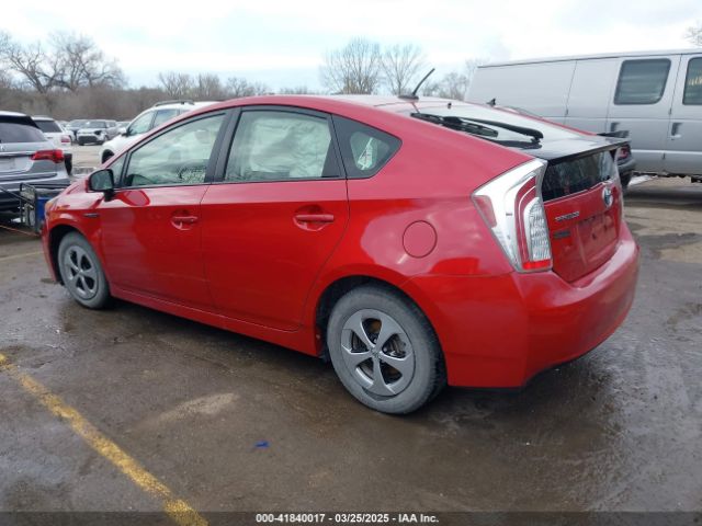 JTDKN3DU7E1833935 Toyota Prius Three