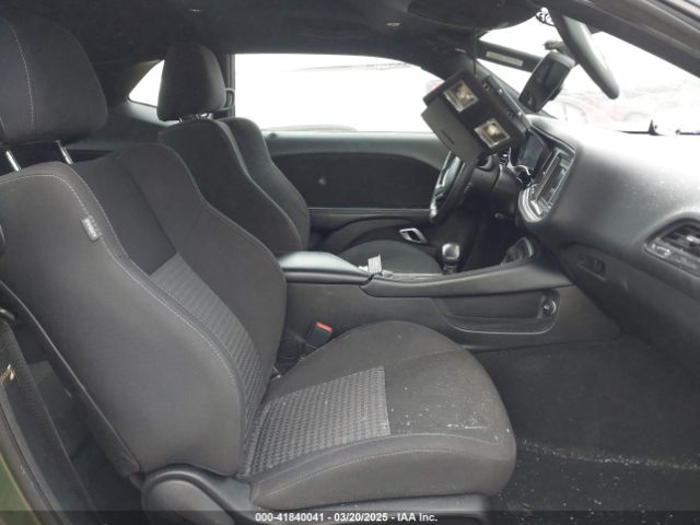 2021 DODGE CHALLENGER 2C3CDZBTXMH680623 Photo 4