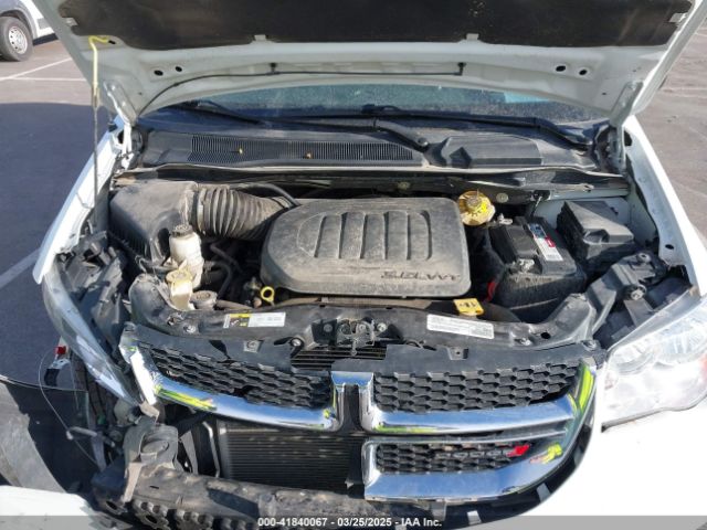 2C4RDGBGXKR682747 Dodge Grand Caravan Se