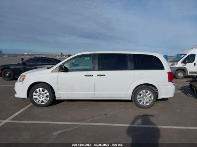 2C4RDGBGXKR682747 Dodge Grand Caravan Se