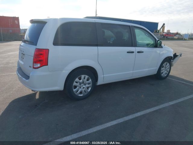 2C4RDGBGXKR682747 Dodge Grand Caravan Se