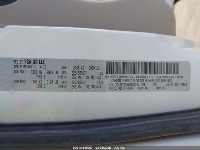 2C4RDGBGXKR682747 Dodge Grand Caravan Se