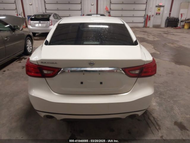 1N4AA6AP4GC418589 Nissan Maxima 3.5 S