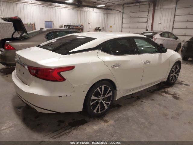 1N4AA6AP4GC418589 Nissan Maxima 3.5 S