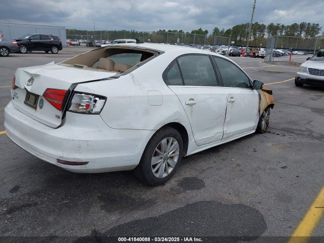 3VWD07AJ8FM261767 Volkswagen Jetta 1.8t Se