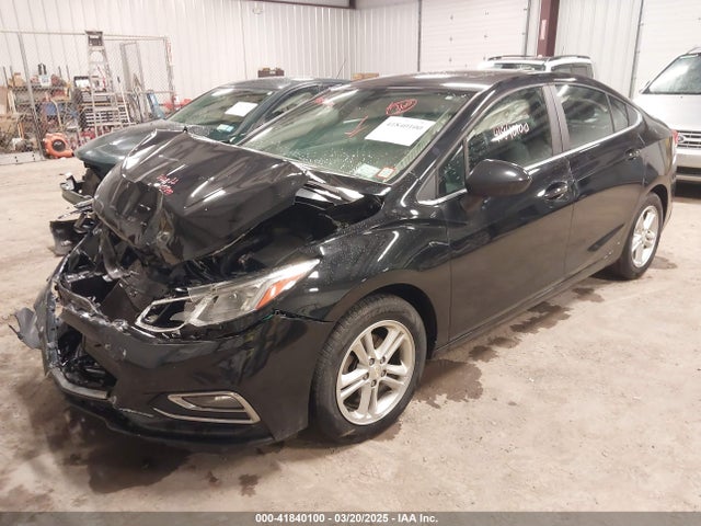 1G1BE5SM1H7113331 Chevrolet Cruze Lt Auto