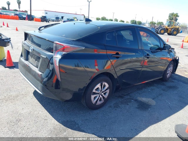 JTDKBRFU9J3061915 Toyota Prius Two