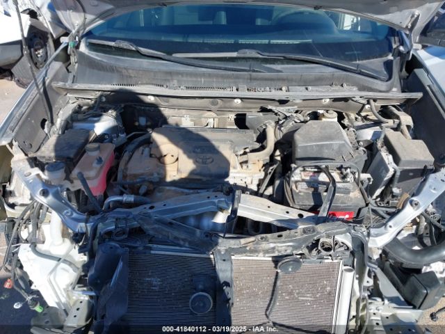 2T3ZFREV6HW331736 Toyota RAV4 LE