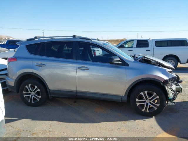 2T3ZFREV6HW331736 Toyota RAV4 LE