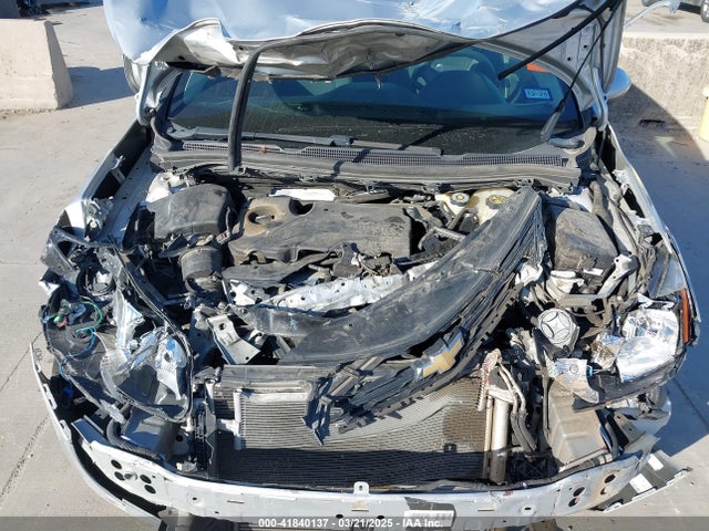 1G1BC5SM1J7225123 Chevrolet Cruze Ls Auto