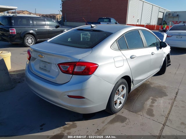 1G1BC5SM1J7225123 Chevrolet Cruze Ls Auto