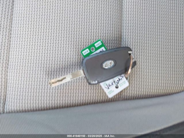 3KPC24A62NE158081 Hyundai ACCENT SE