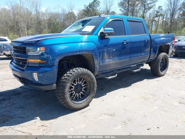 3GCUKREC9JG549597 Chevrolet Silverado 1500 2lt