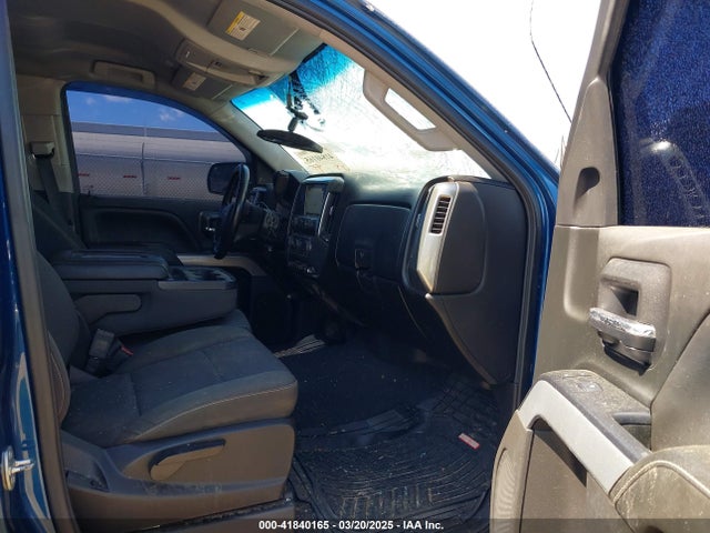 3GCUKREC9JG549597 Chevrolet Silverado 1500 2lt