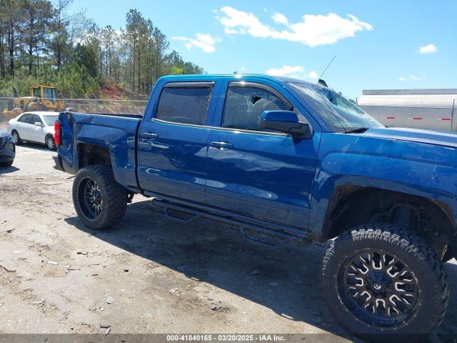 3GCUKREC9JG549597 Chevrolet Silverado 1500 2lt
