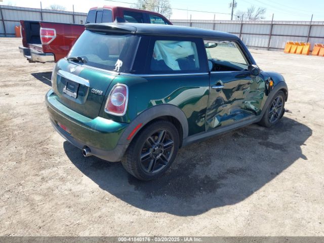 2011 MINI COOPER WMWSU3C5XBT096157 Photo 3