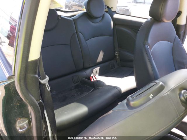 2011 MINI COOPER WMWSU3C5XBT096157 Photo 7