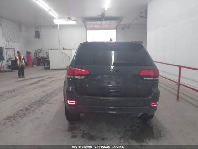 1C4RJFAG9HC886171 Jeep Grand Cherokee Altitude 4x4