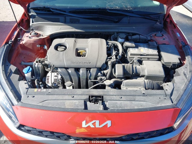 3KPF24ADXPE670668 KIA Forte Lxs